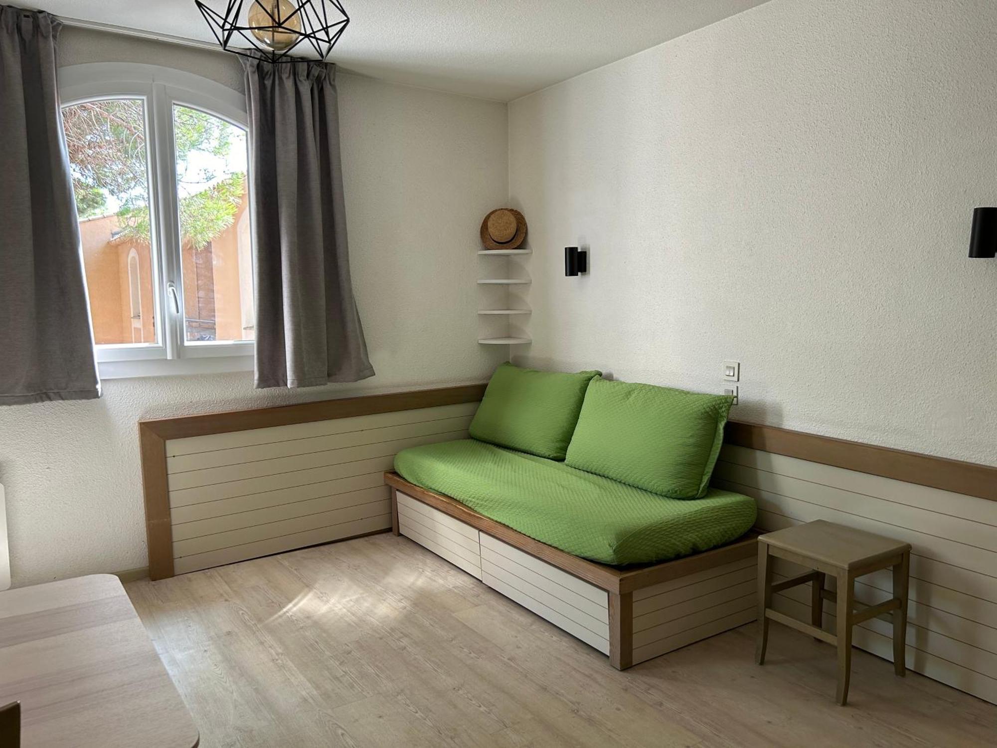 Domaine Valescure Appartement 1 Ou 2 Pieces Vue Jardin Ou Piscine Saint-Raphaël Extérieur photo